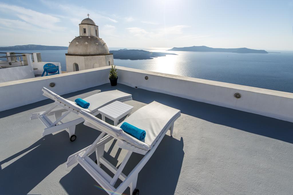 Archontiko Suites Santorini Fira  Exterior photo